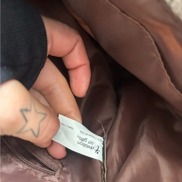 Elegant brown and Cream Tote Bag - Picture 11 of 13